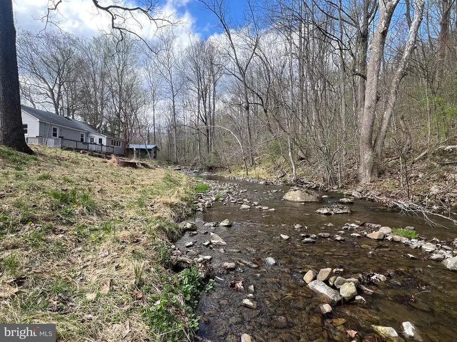 326 Keyser Run Rd, Washington, VA 22747 - #2