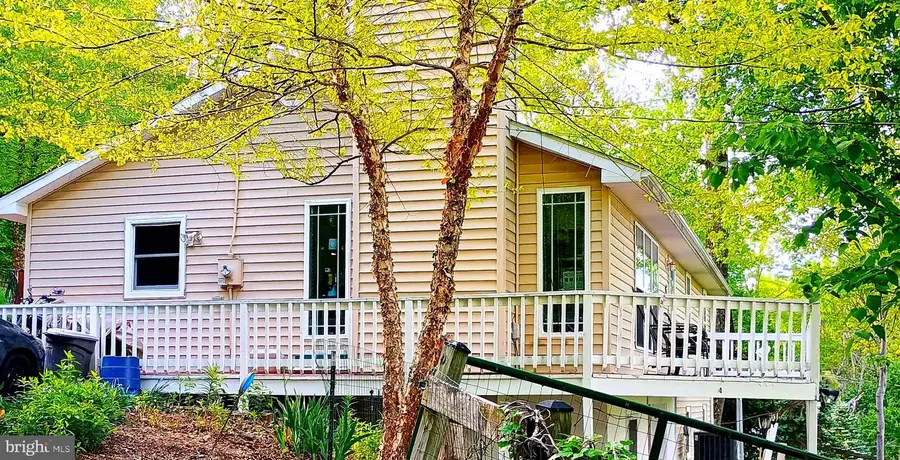 147 Blue Ridge Ave, Chester Gap, VA 22623 - #2