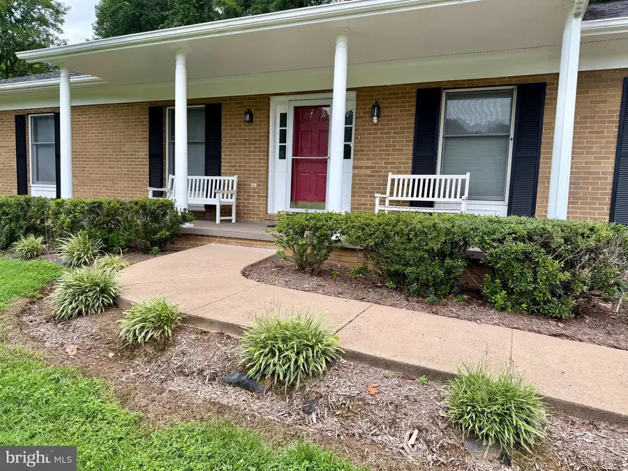 7 Ashby Rd, Sperryville, VA 22740 - #2