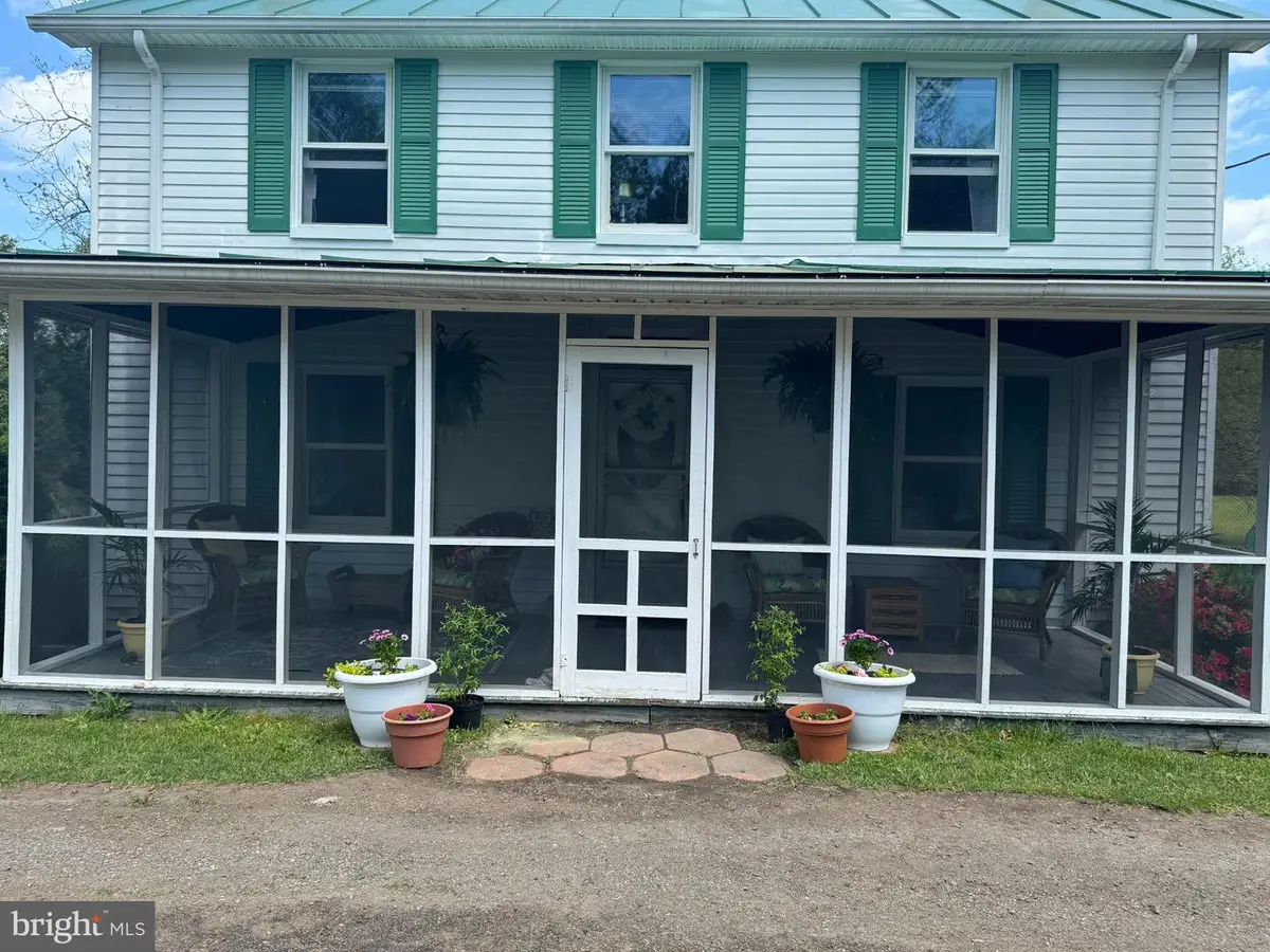 12704 Newland Rd, Warsaw, VA 22572 - #1