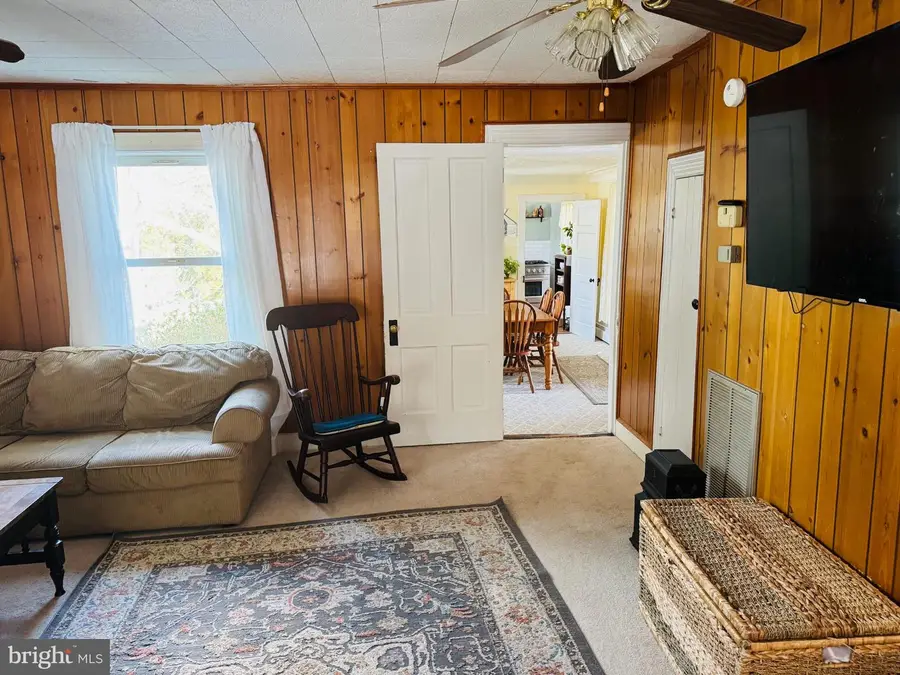 12704 Newland Rd, Warsaw, VA 22572 - #3
