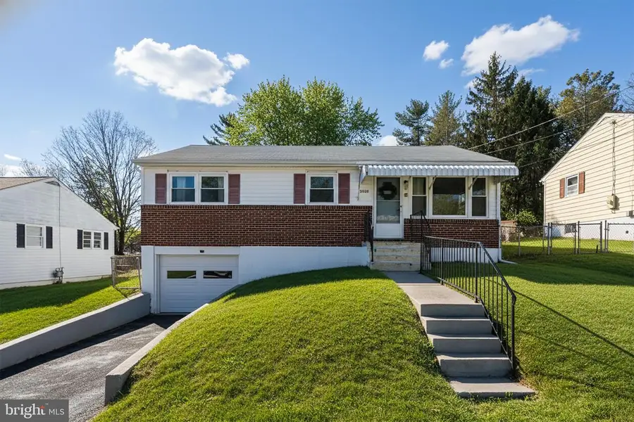 3008 Westside Dr., Staunton, VA 24401 - #2