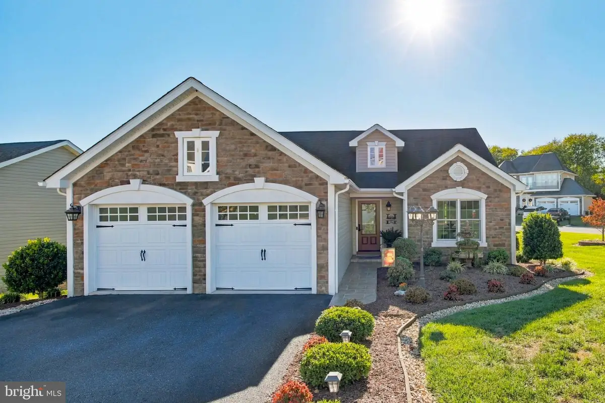 20 Fox Crest Rdg, Staunton, VA 24401 - #1