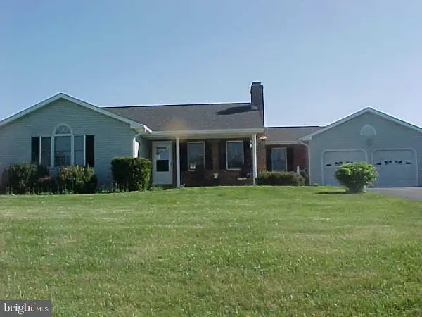 411 Boyd St, WOODSTOCK, VA 22664