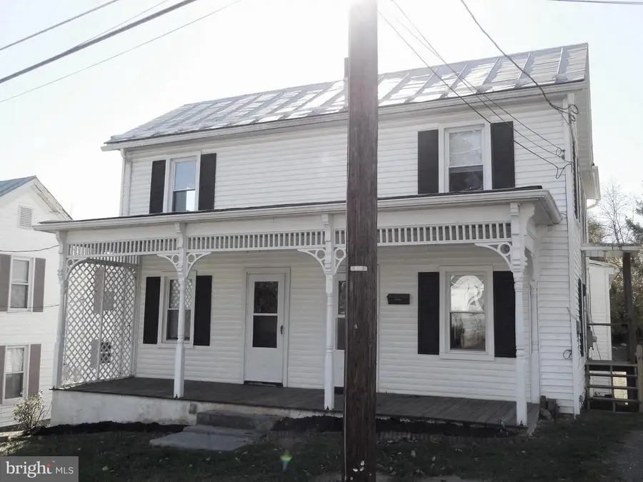359 W Spring St, Woodstock, VA 22664 - Image #2