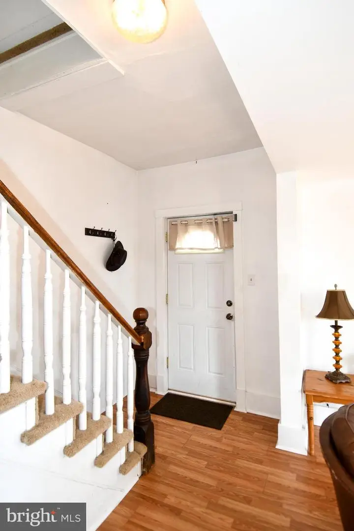 484 E Queen St, Strasburg, VA 22657 - Image #3