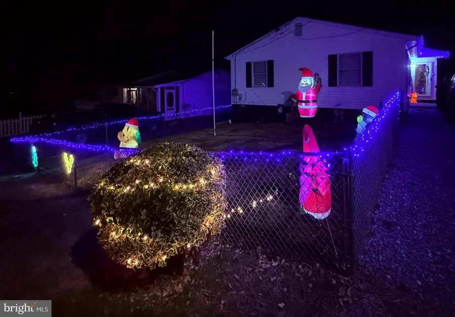 291 Borum St, Strasburg, VA 22657 - Image #3