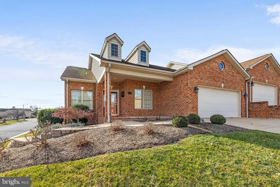 207 Donna Dr, Woodstock, VA 22664 - Image #2