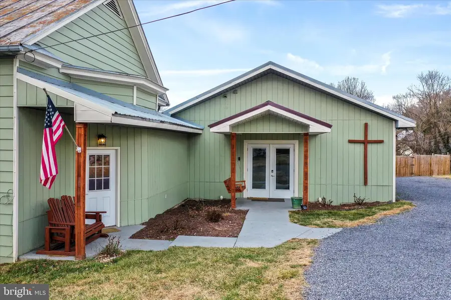 6043 Broad St, Mount Jackson, VA 22842 - Image #3