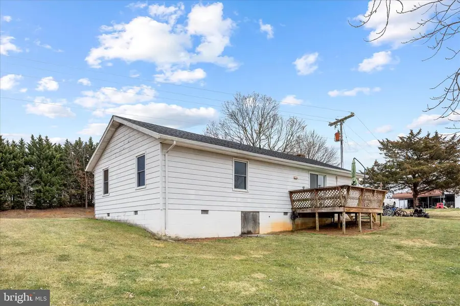 2021 Fairview Rd, Woodstock, VA 22664 - #3