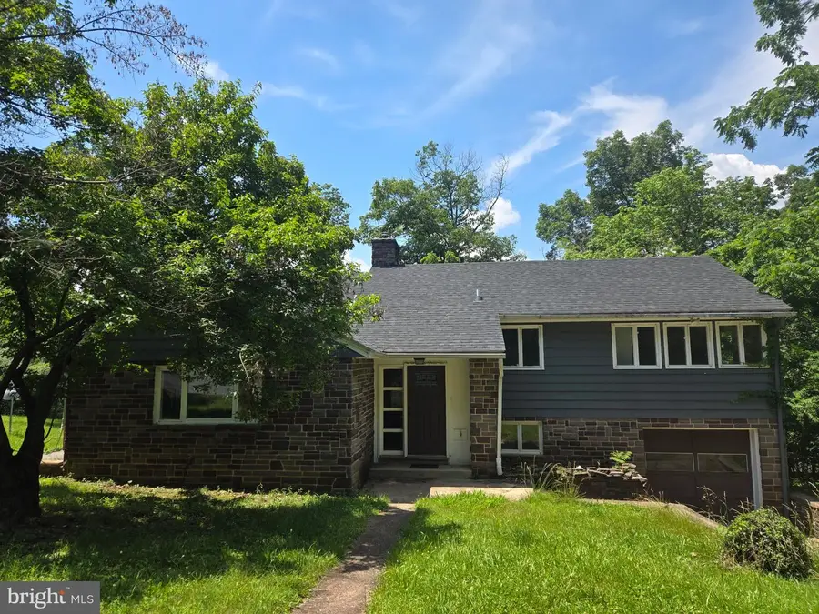 769 S Water St, Woodstock, VA 22664 - Image #2