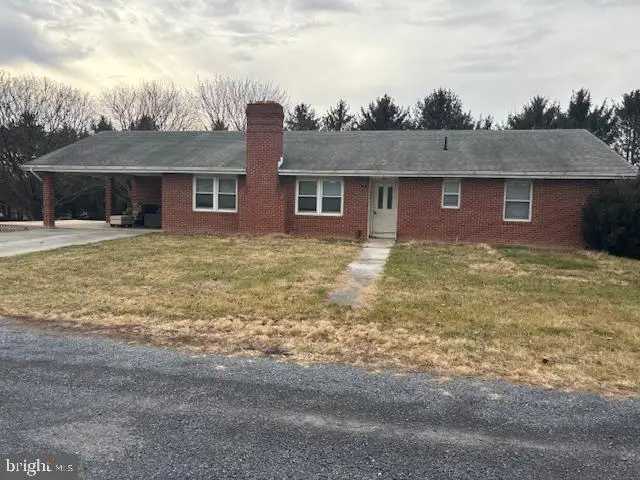 4 High View Dr, Maurertown, VA 22644 - Image #1