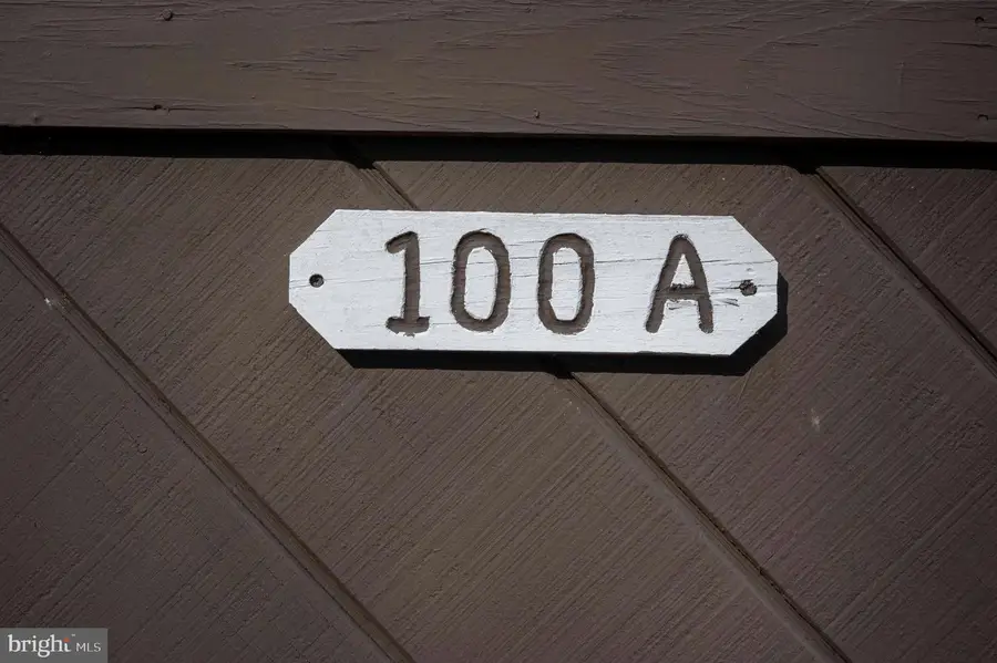 377 Spitz #100 A&b, Basye, VA 22810 - Image #2