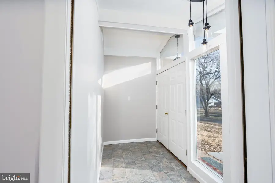 52 Golden Maple Ln, Maurertown, VA 22644 - Image #2