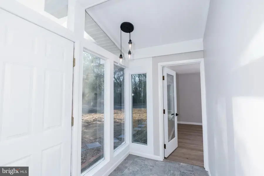 52 Golden Maple Ln, Maurertown, VA 22644 - Image #3