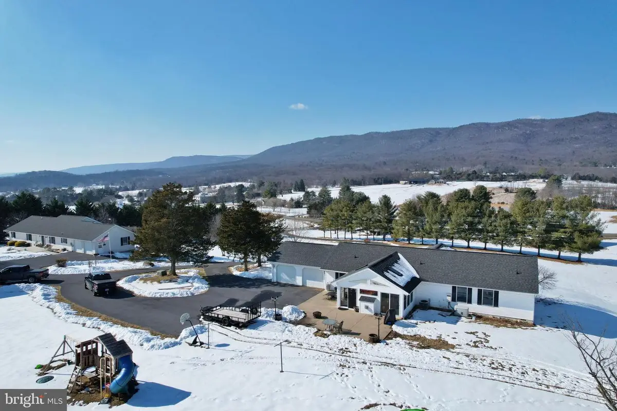 8284 Back Rd, Maurertown, VA 22644 - #1