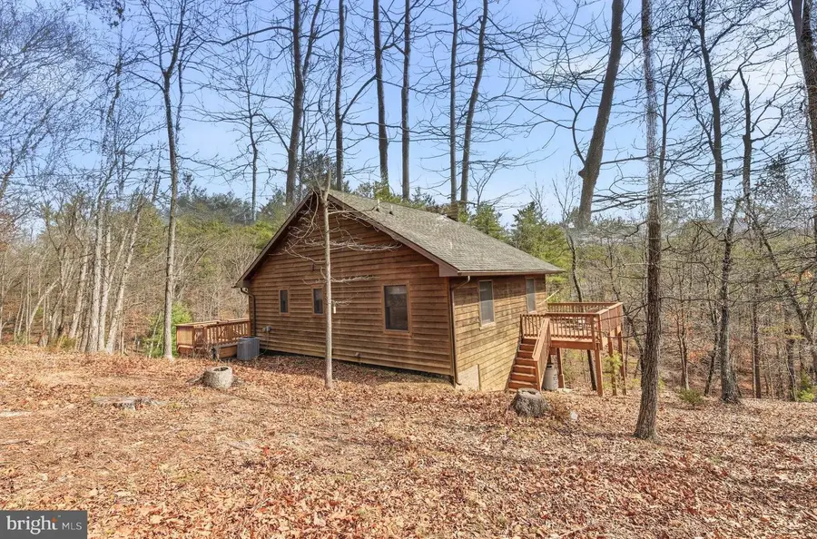 262 Hogan Dr, Basye, VA 22810 - #2