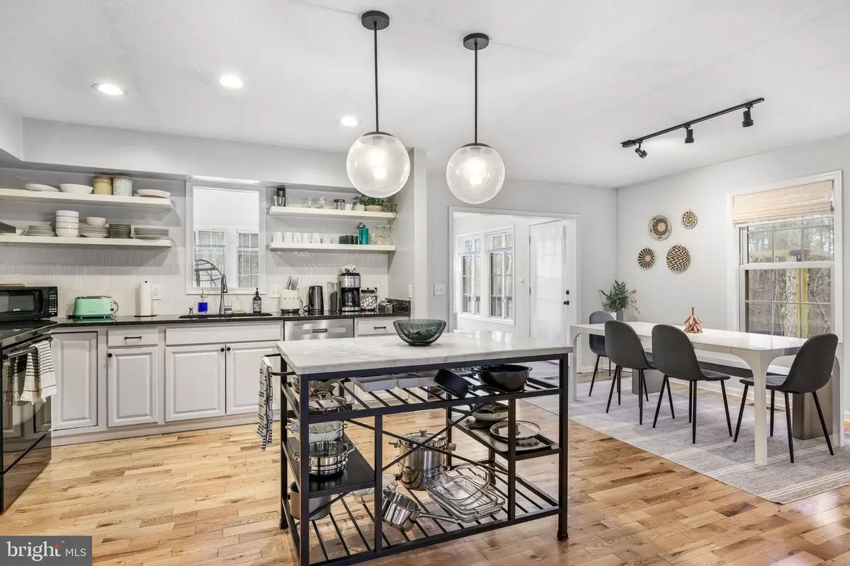 323 Palmer Rd, Basye, VA 22810 - #1