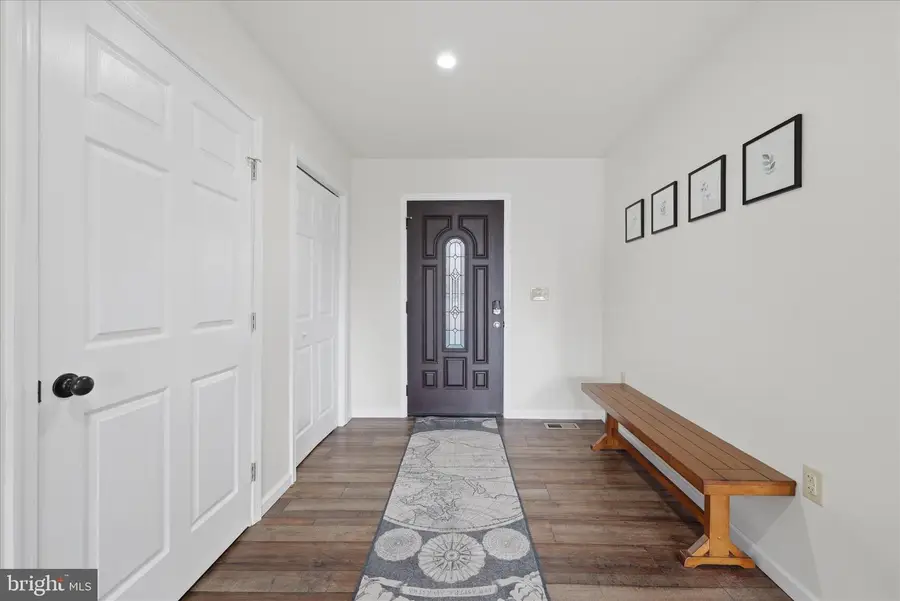 8258 Supinlick Ridge Rd, Basye, VA 22842 - #3