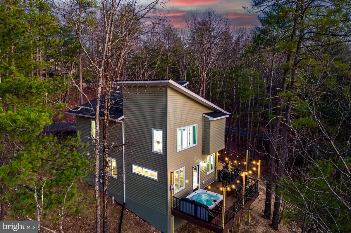 1355 Greenview Dr, Basye, VA 22810 - #1