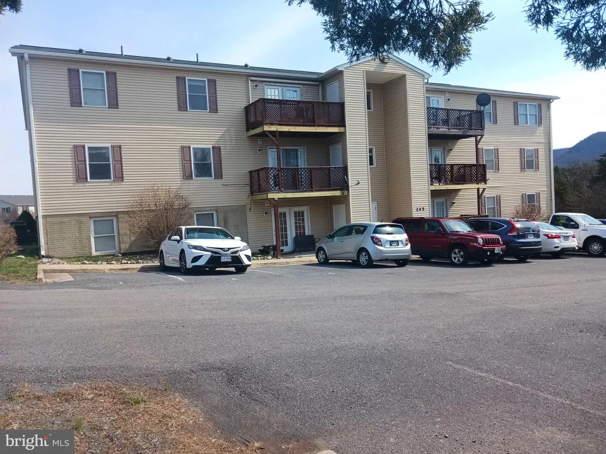 245-k9 Brandy Ct, Strasburg, VA 22657 - #1