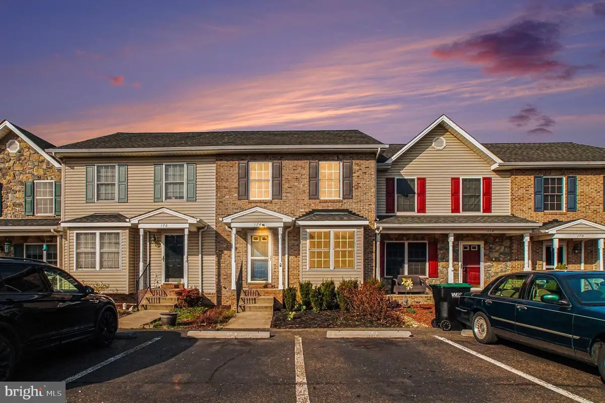 174 Founders Way, Strasburg, VA 22657 - #1