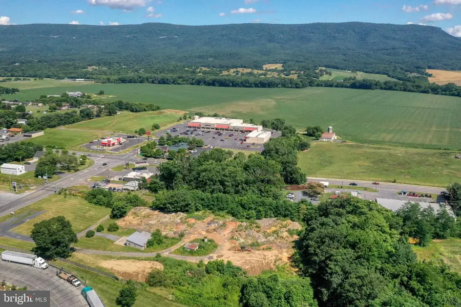 N Main, Mount Jackson, VA 22842 - #3