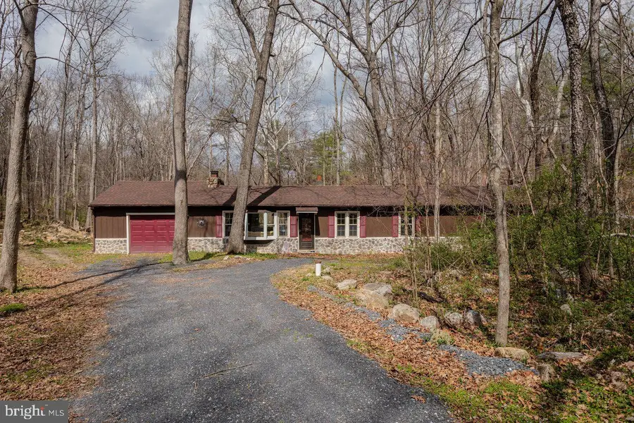 191 Hideaway Farms Rd, Edinburg, VA 22824 - #2