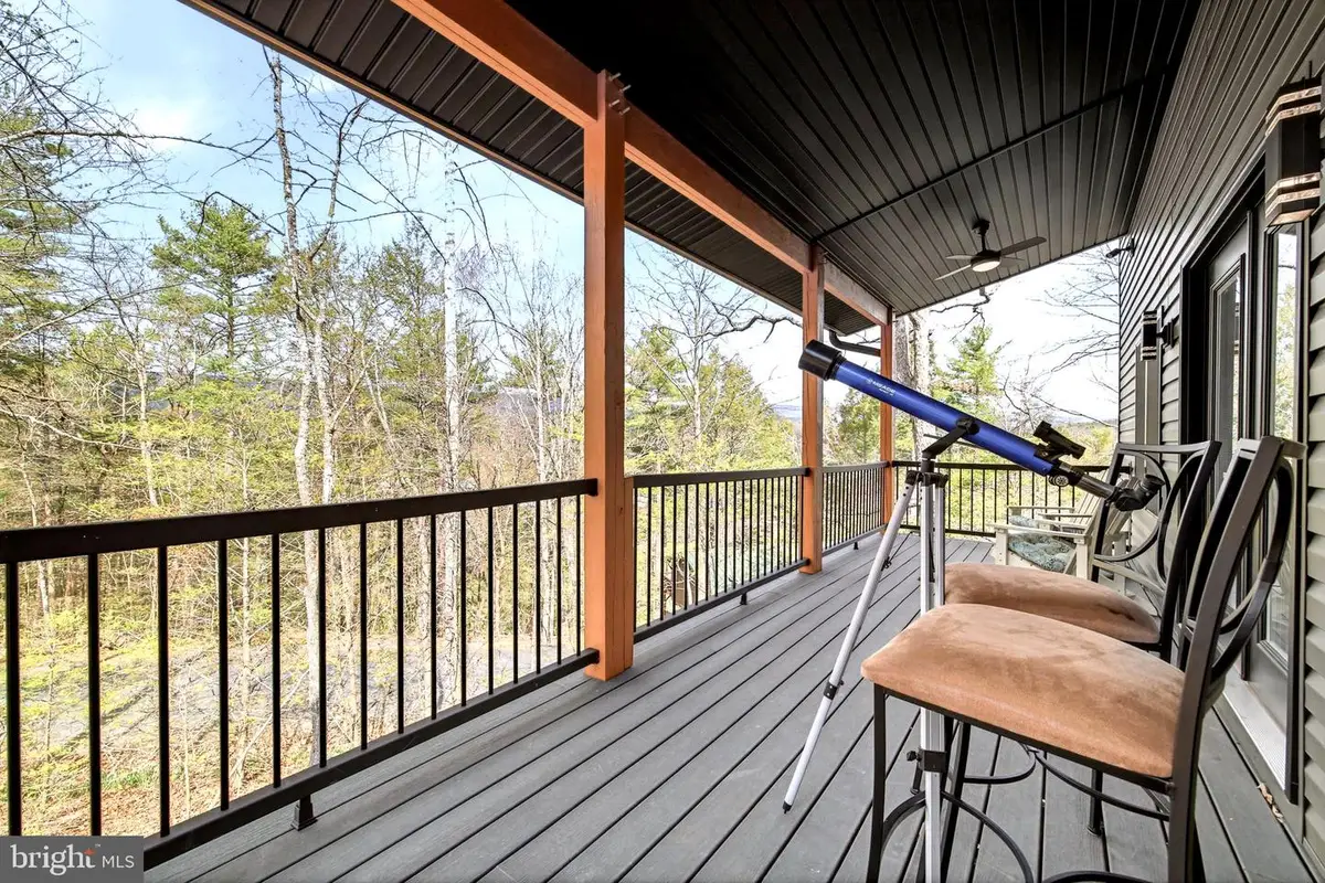 1034 Greenview, Basye, VA 22810 - #1