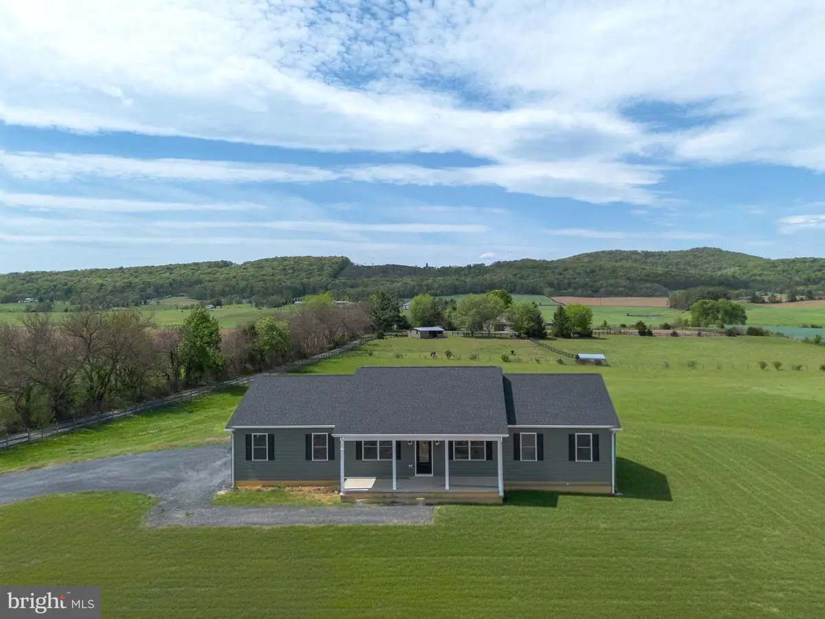 1611 Pleasant View, Mount Jackson, VA 22842 - #1