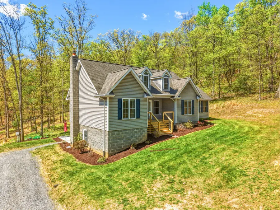 1034 Hepner Rd, Mount Jackson, VA 22842 - #3