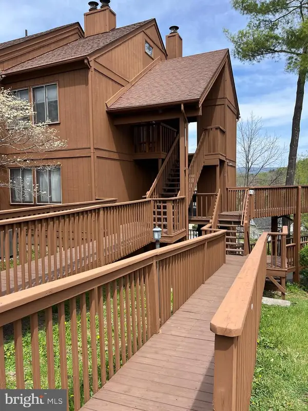 140-21b The Hill #21-b, BASYE, VA 22810