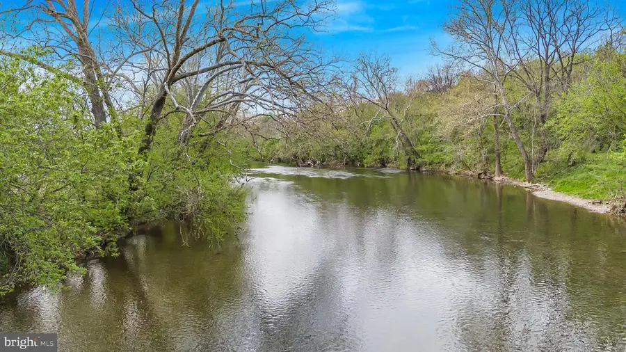 626 Black Bear Rd, Maurertown, VA 22644 - #3