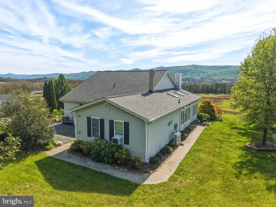 340 Nazareth Dr, Fort Valley, VA 22652 - #3
