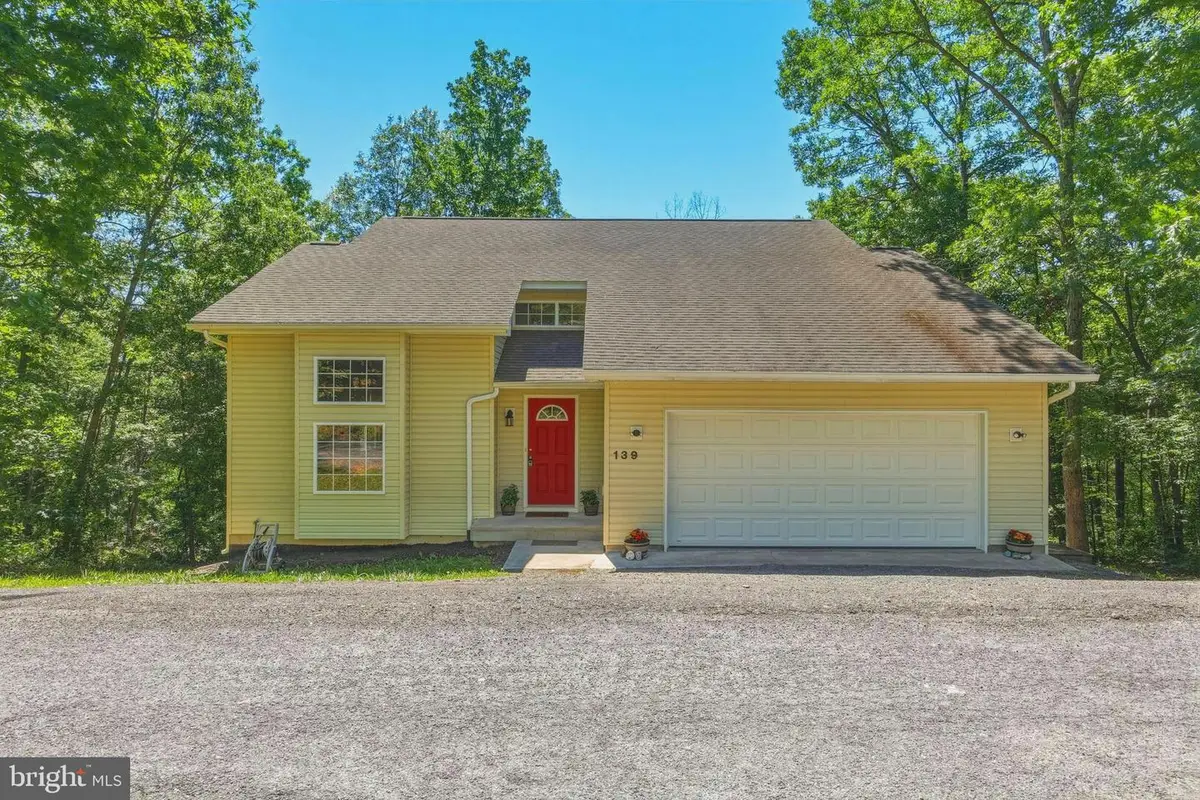 139 Maple Ave, Mount Jackson, VA 22842 - #1