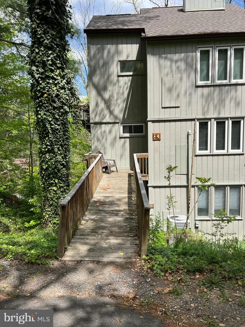 361 The Hill #m-4, Basye, VA 22810 - #1