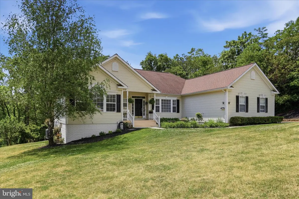 126 Junction Overlook, Strasburg, VA 22657 - #1