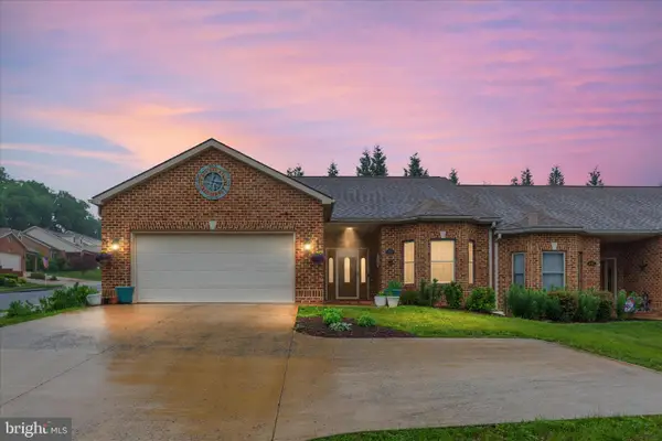 140 Donna Dr, WOODSTOCK, VA 22664