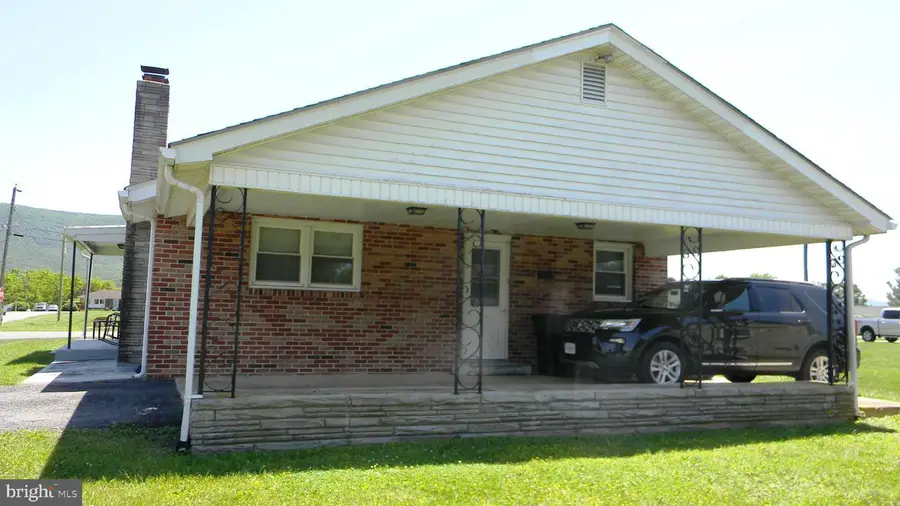 129 Apple Ave, Mount Jackson, VA 22842 - #3