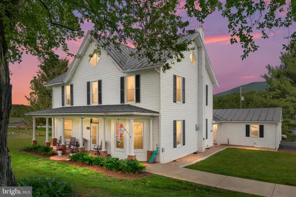 4263 St Davids Church, FORT VALLEY, VA 22652
