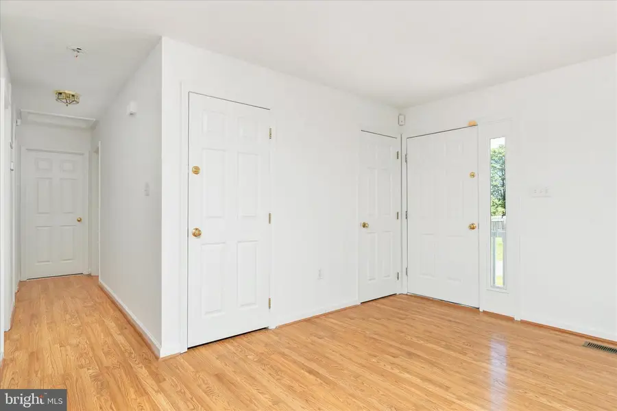 114 Hillview Dr, Maurertown, VA 22644 - #3