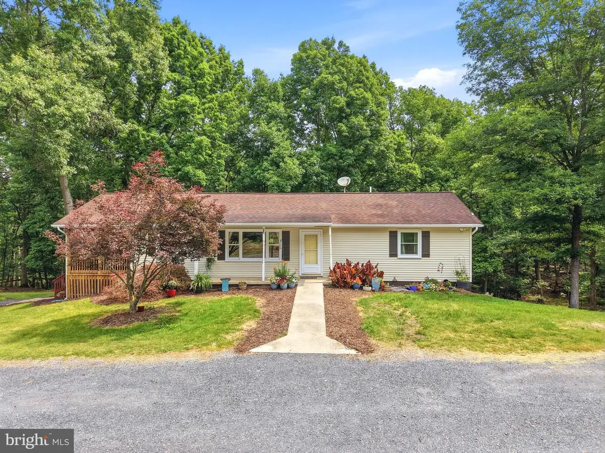 356 White Oak Ln, New Market, VA 22844 - #1