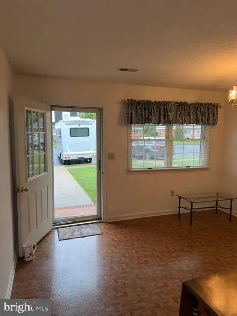 212 Pelham Dr, New Market, VA 22844 - #2