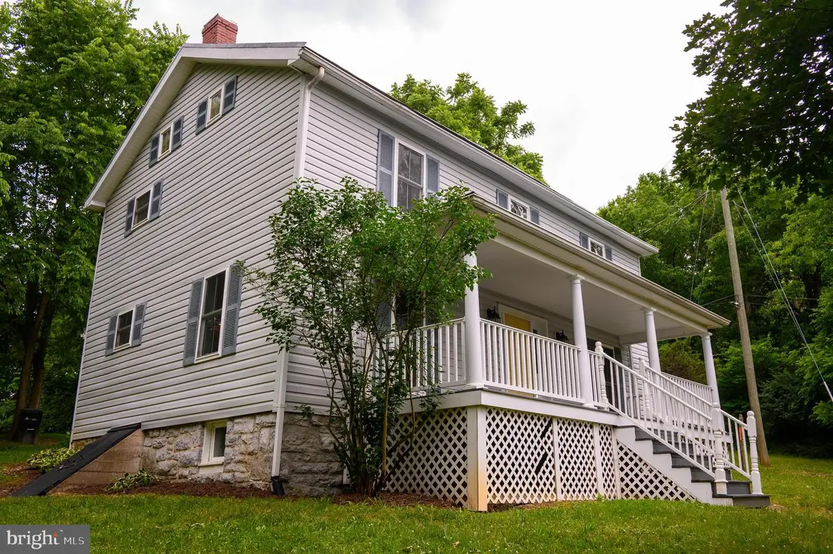 169 Creek Rd E, Toms Brook, VA 22660 - #1