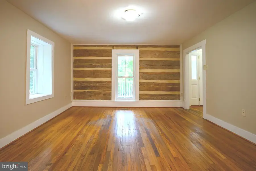 169 Creek Rd E, Toms Brook, VA 22660 - #3