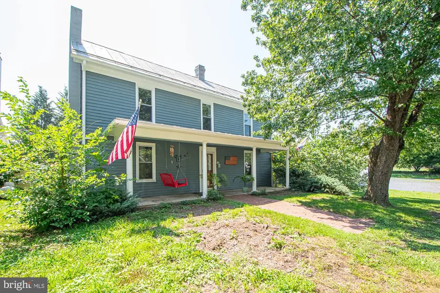 202 Shenandoah Ave, Edinburg, VA 22824 - #2