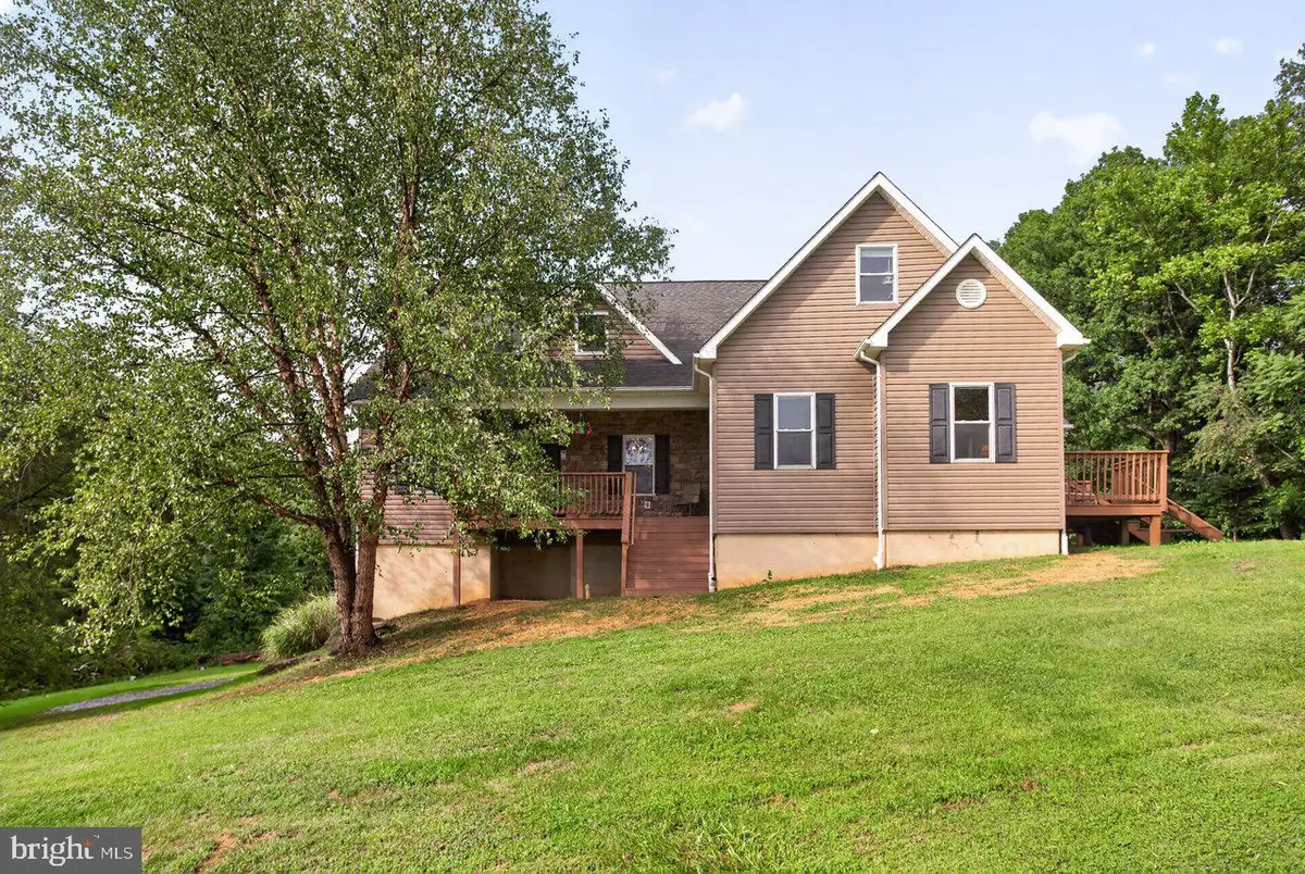 148 Turkey Knob Rd, Quicksburg, VA 22847 - #1