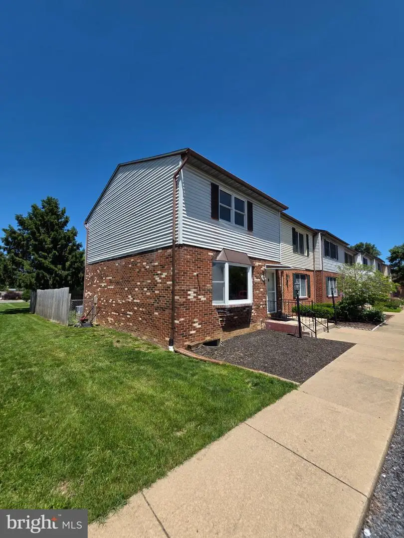 916 Hilltop Dr, Woodstock, VA 22664 - #1