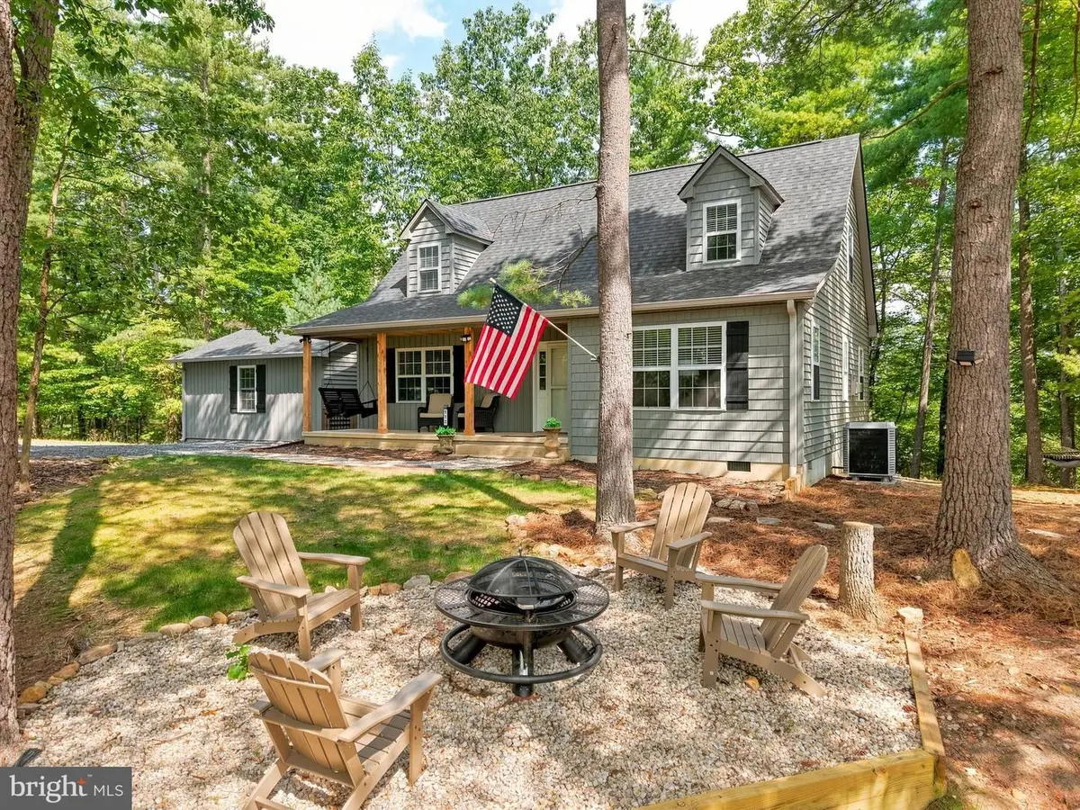 122 Forrest St, Basye, VA 22810 - #1