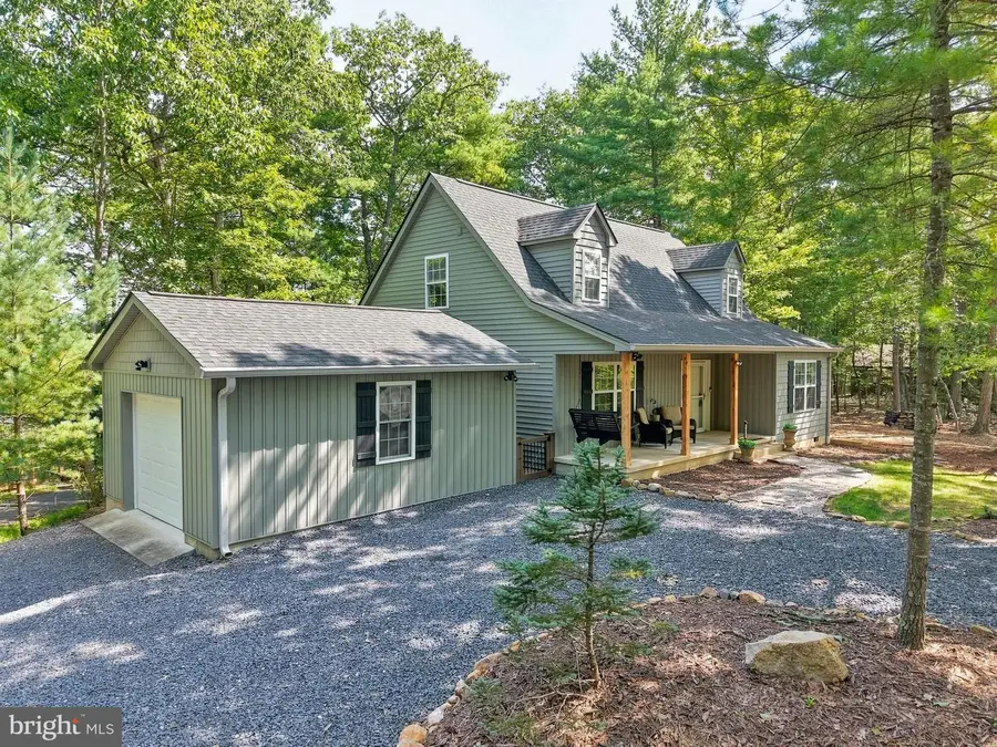 122 Forrest St, Basye, VA 22810 - #3